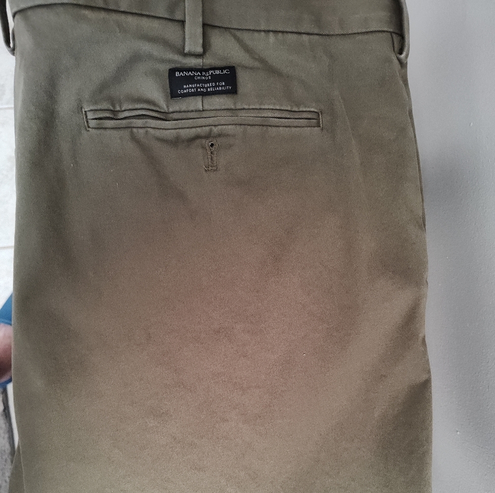 Banana Republic Chinos / Khaki Pants